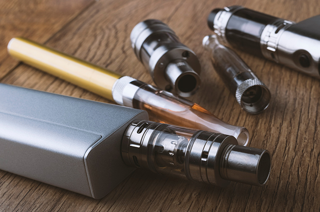 Picture of vaping cigarettes on the table